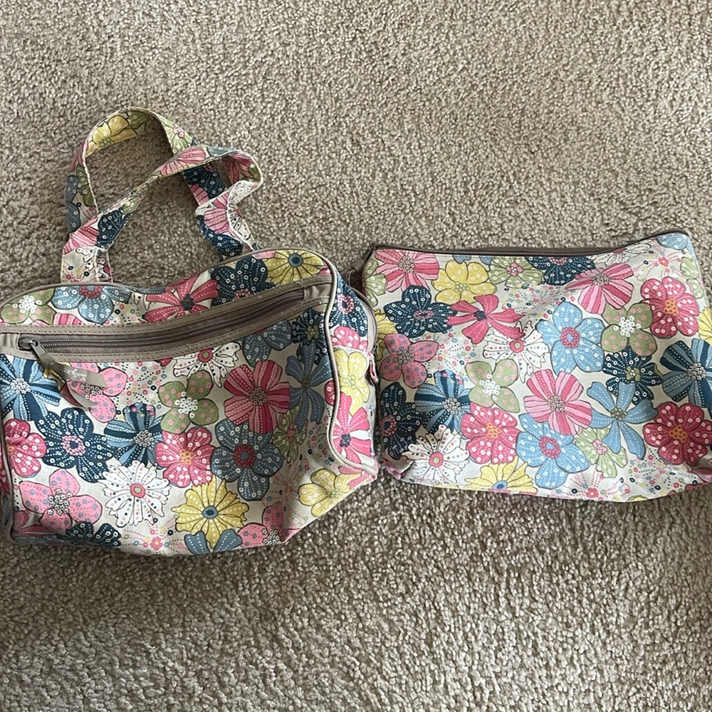 ThirtyOne Toiletry Bag and Zipper Pouch